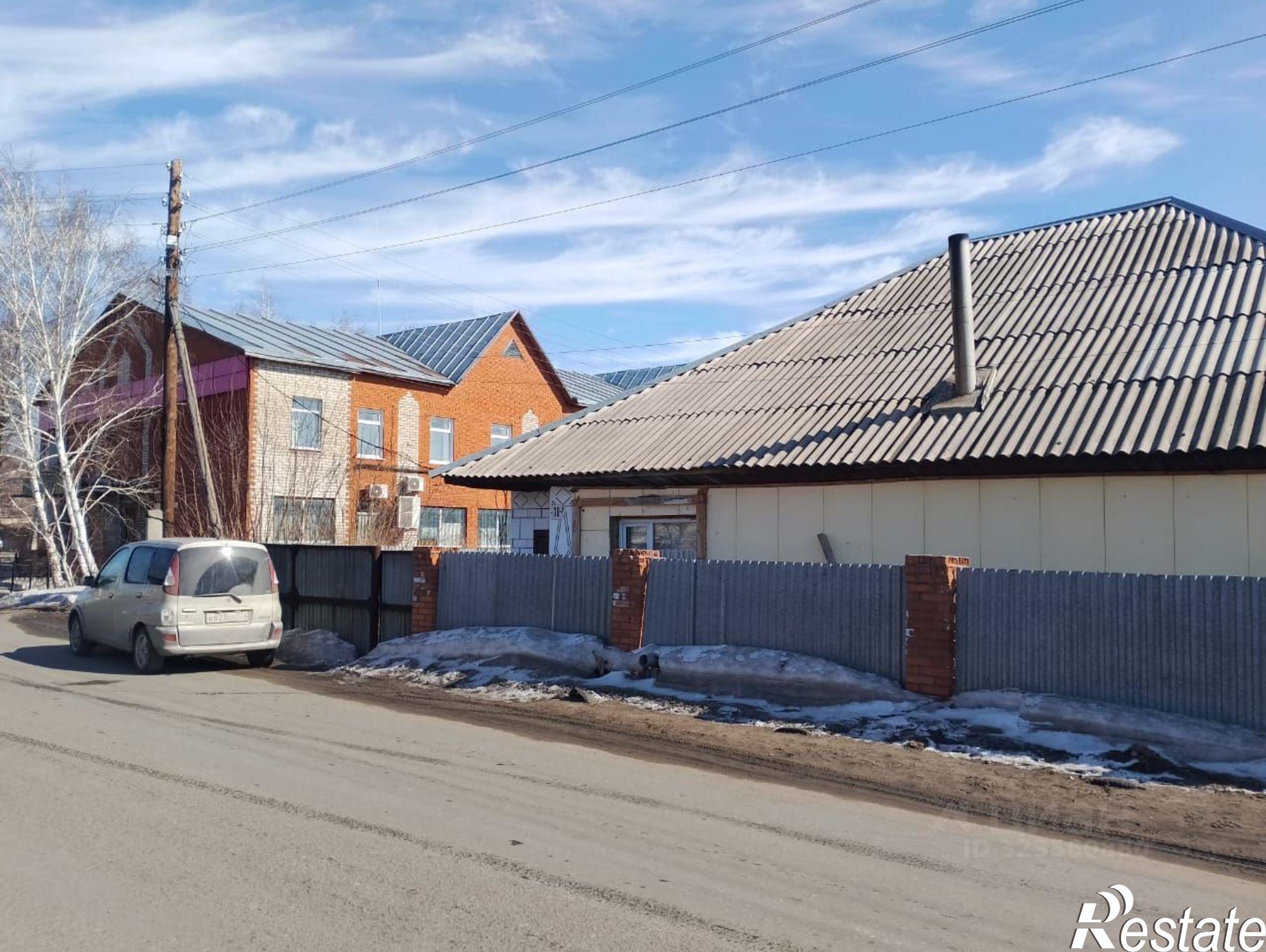 Купить дачу, дом, коттедж за 3 500 000 рублей на улица Коммунаров, 10