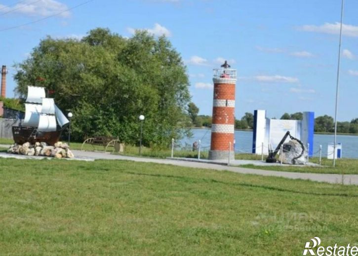 Коттедж/дом улица Коммунаров, 10,  д. 10