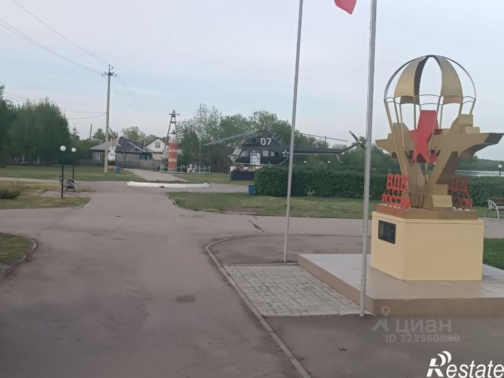 Коттедж/дом улица Коммунаров, 10,  д. 10