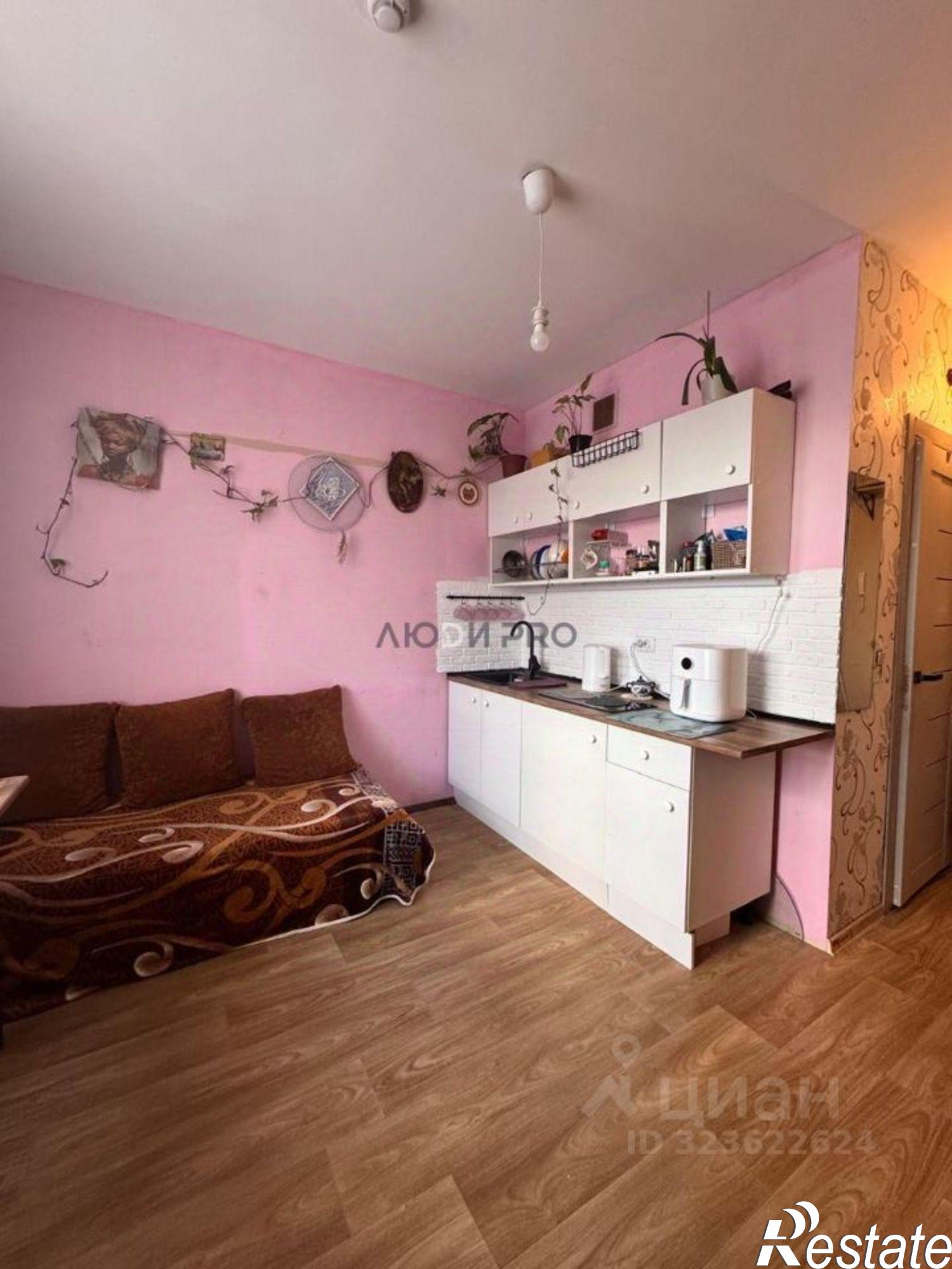 Купить квартиру за 4 450 000 рублей на Барнаул г., Индустриальный