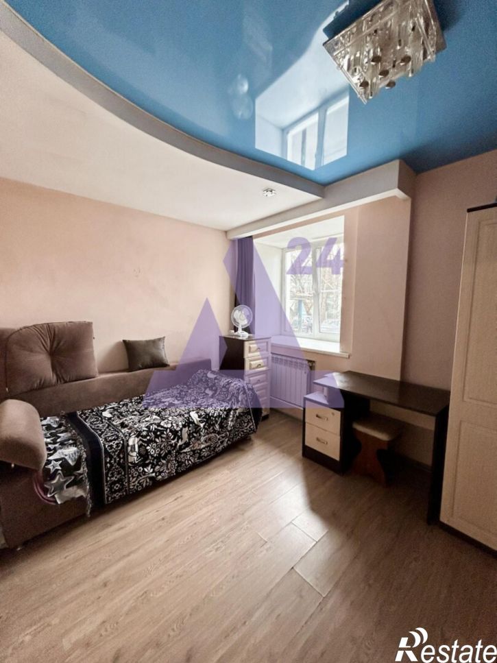 3-комн квартира улица Гагарина, дом 23А