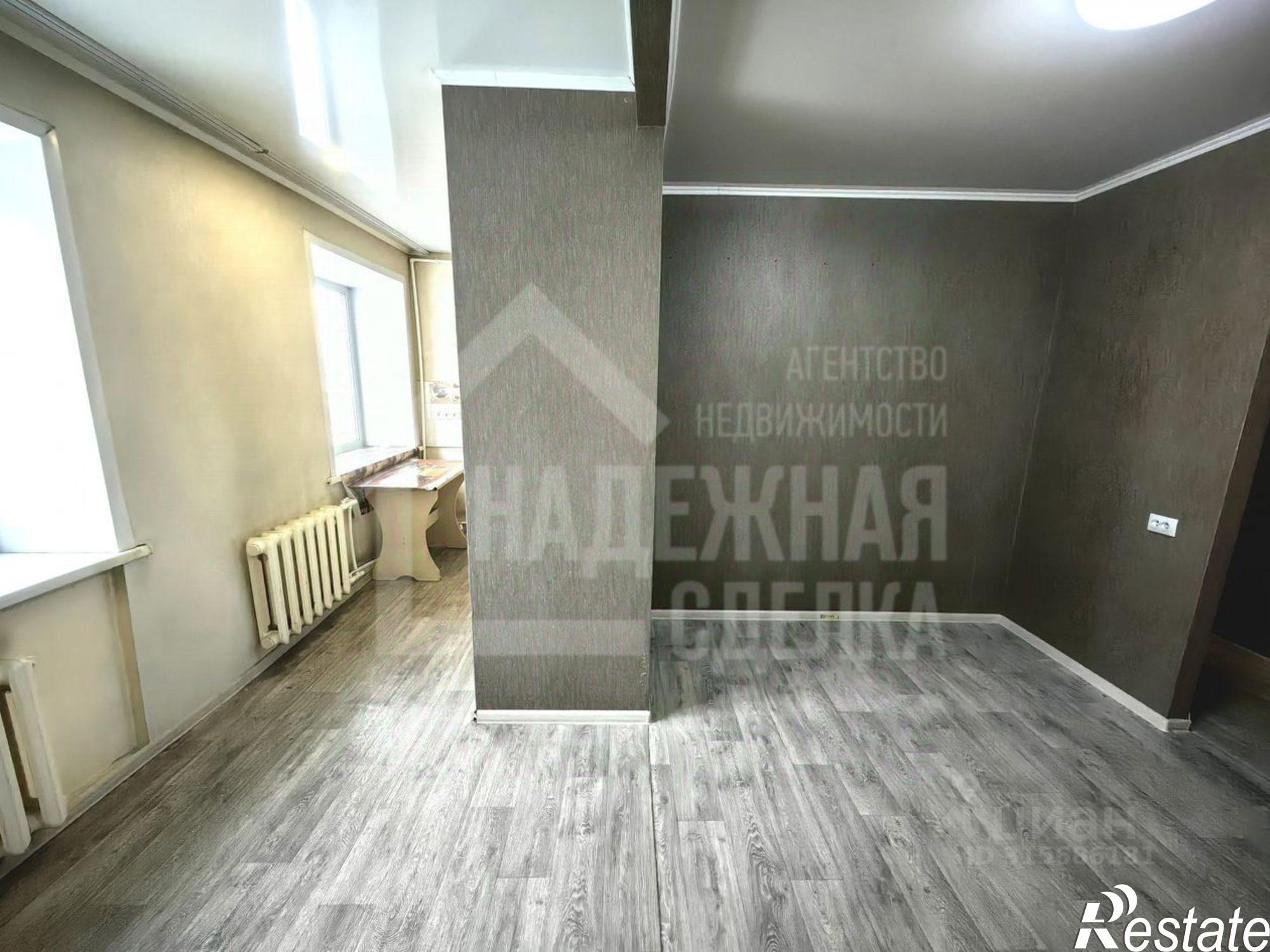 Купить квартиру за 2 370 000 рублей на улица Степана Разина, 196