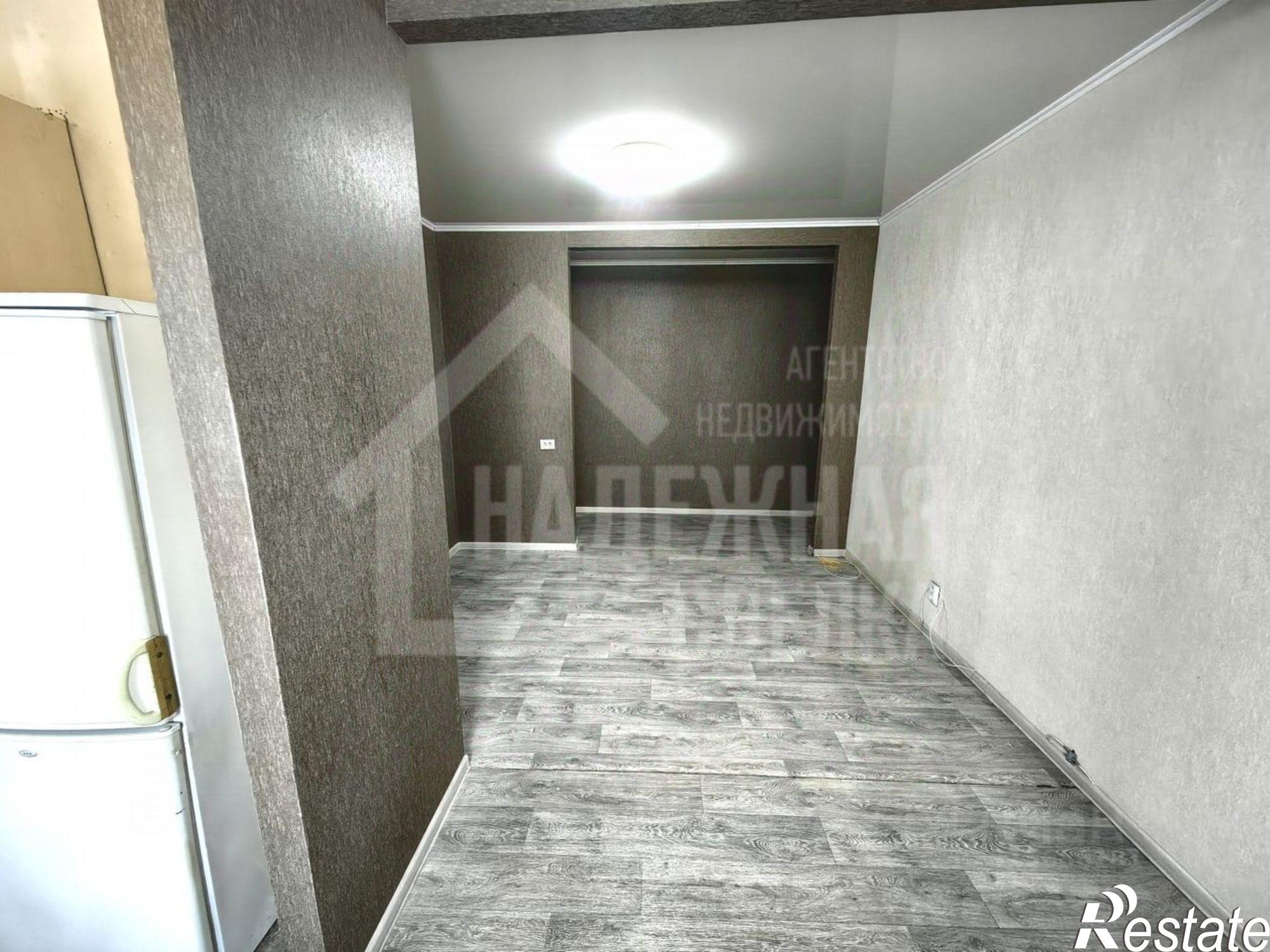 Купить квартиру за 2 370 000 рублей на улица Степана Разина, 196