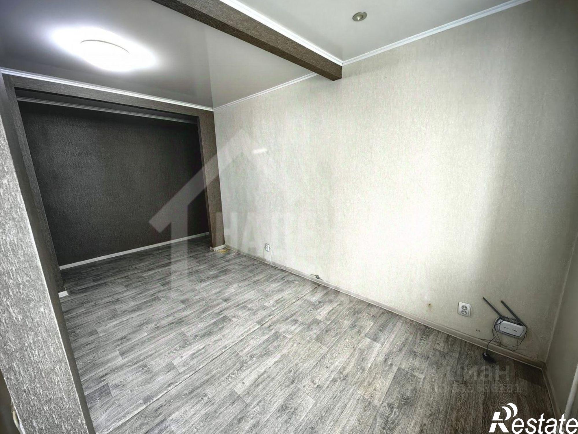 Купить квартиру за 2 370 000 рублей на улица Степана Разина, 196