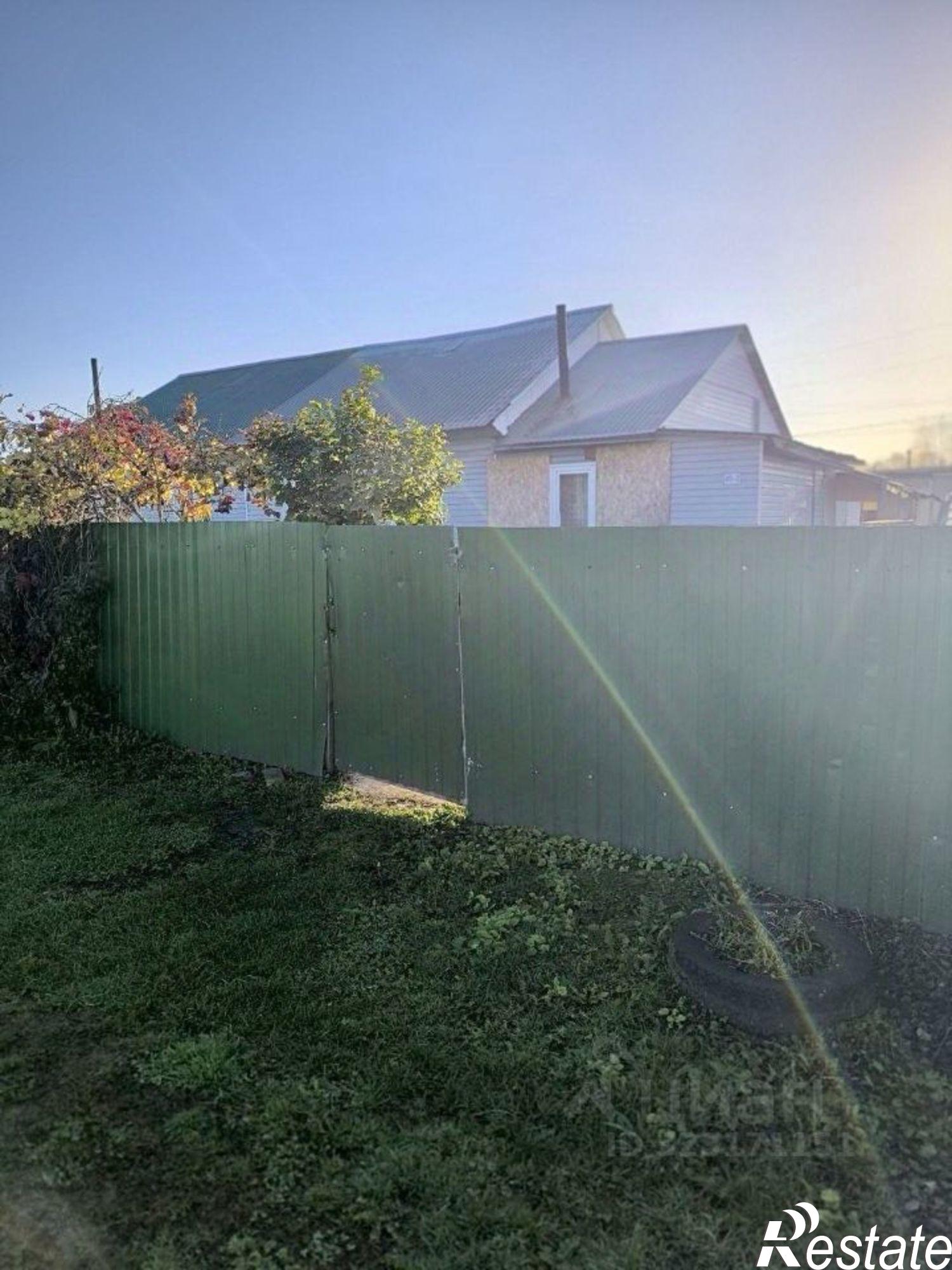 Купить дачу, дом, коттедж за 2 000 000 рублей на Заринская улица