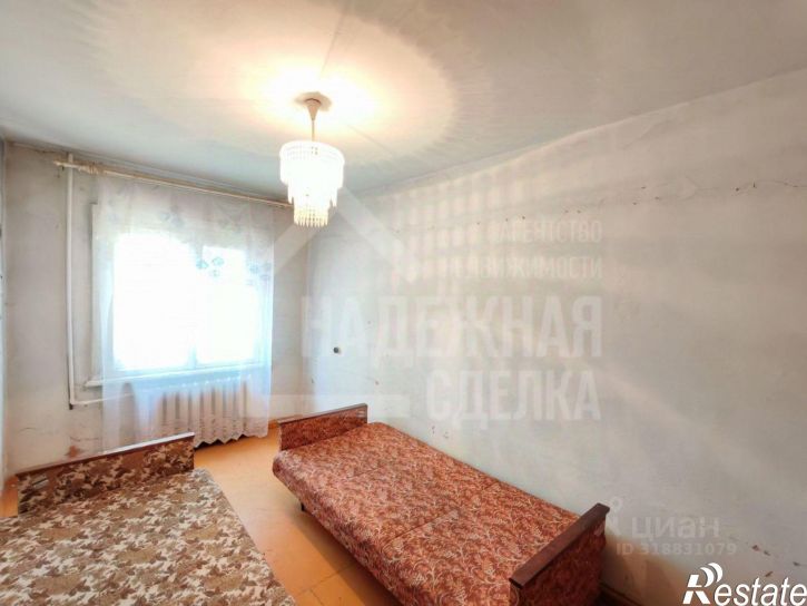 3-комн квартира улица Светлова, 27,  д. 27