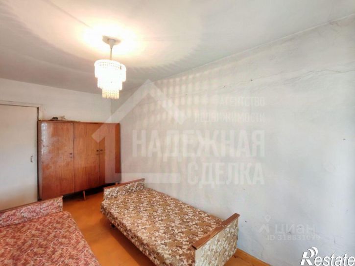 3-комн квартира улица Светлова, 27,  д. 27