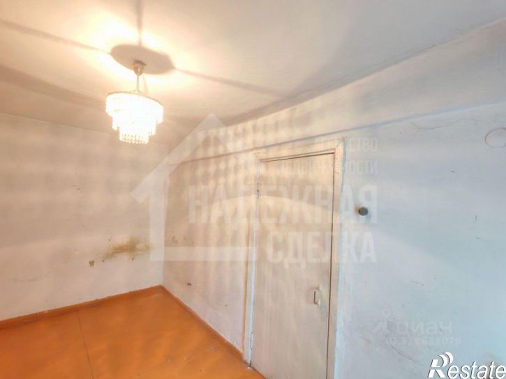 3-комн квартира улица Светлова, 27,  д. 27