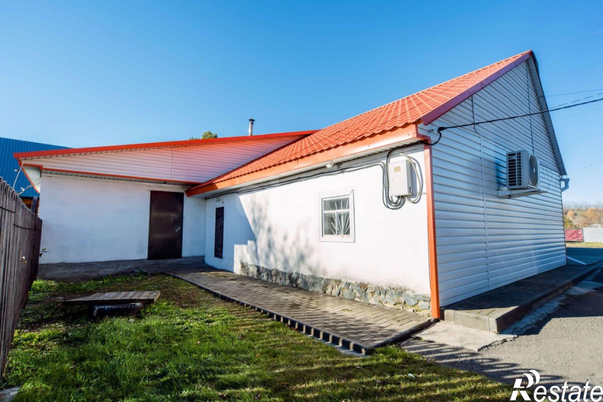 Купить торговое помещение за 11 343 000 рублей на Советская улица, 402