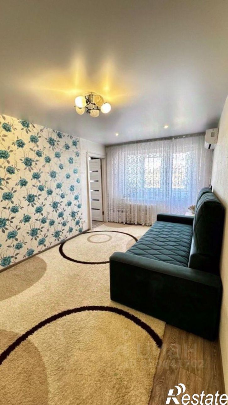 2-комн квартира Алтайская улица, 102,  д. 102