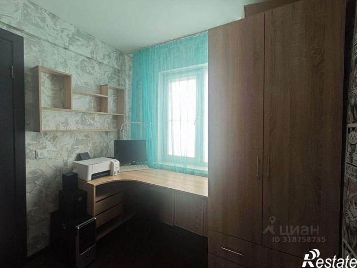 3-комн квартира улица Громова, 28,  д. 28