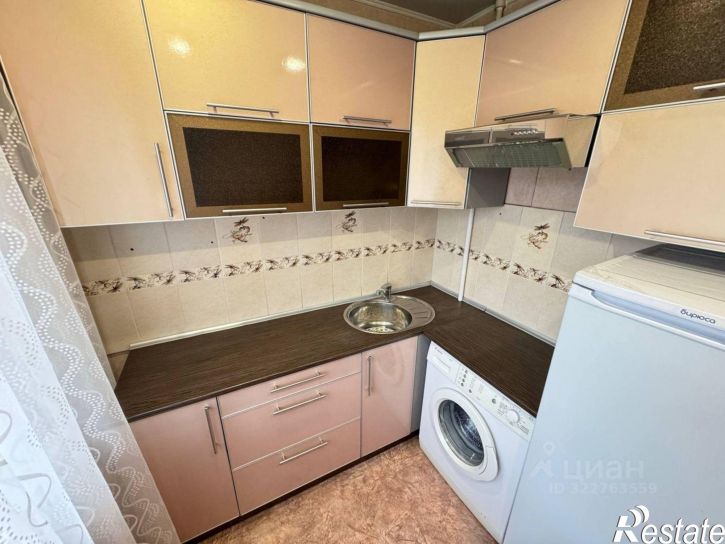 2-комн квартира Тракторная улица, 62,  д. 62