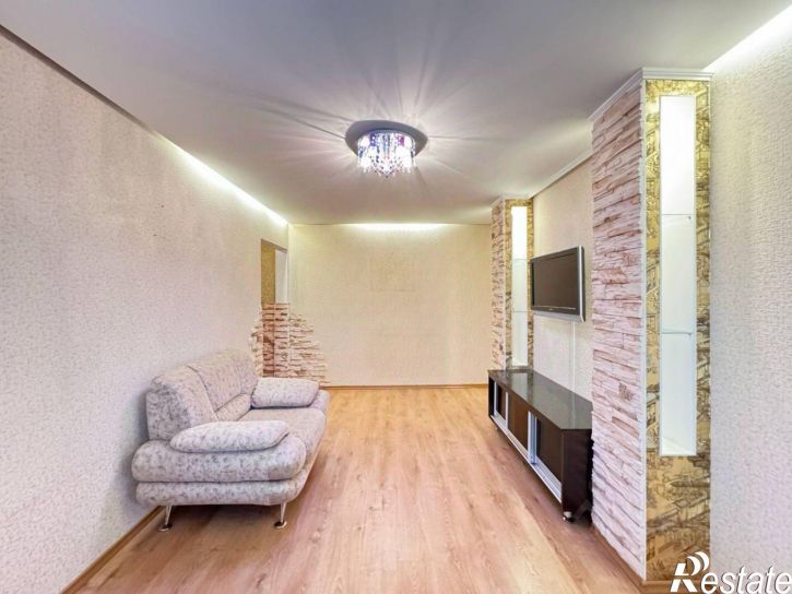 2-комн квартира Тракторная улица, 62,  д. 62