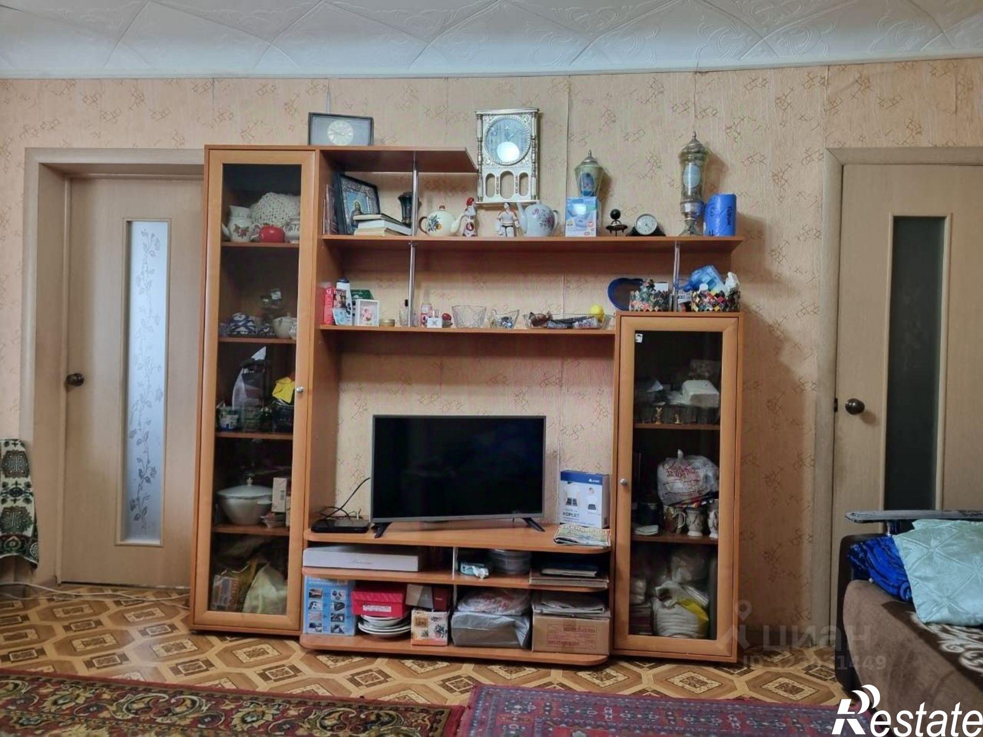 Купить квартиру за 1 000 000 рублей на улица Бурова, 80