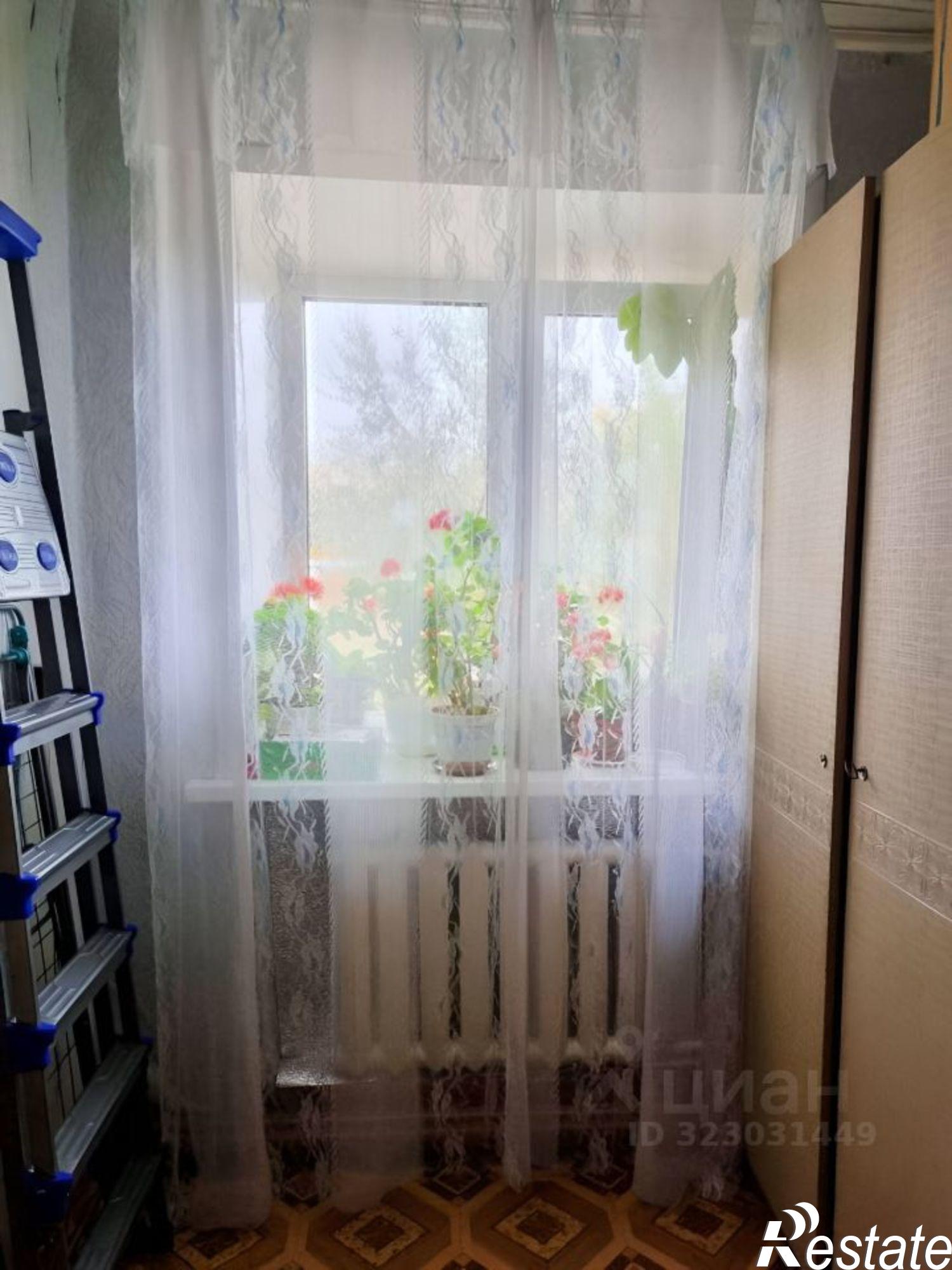 Купить квартиру за 1 000 000 рублей на улица Бурова, 80