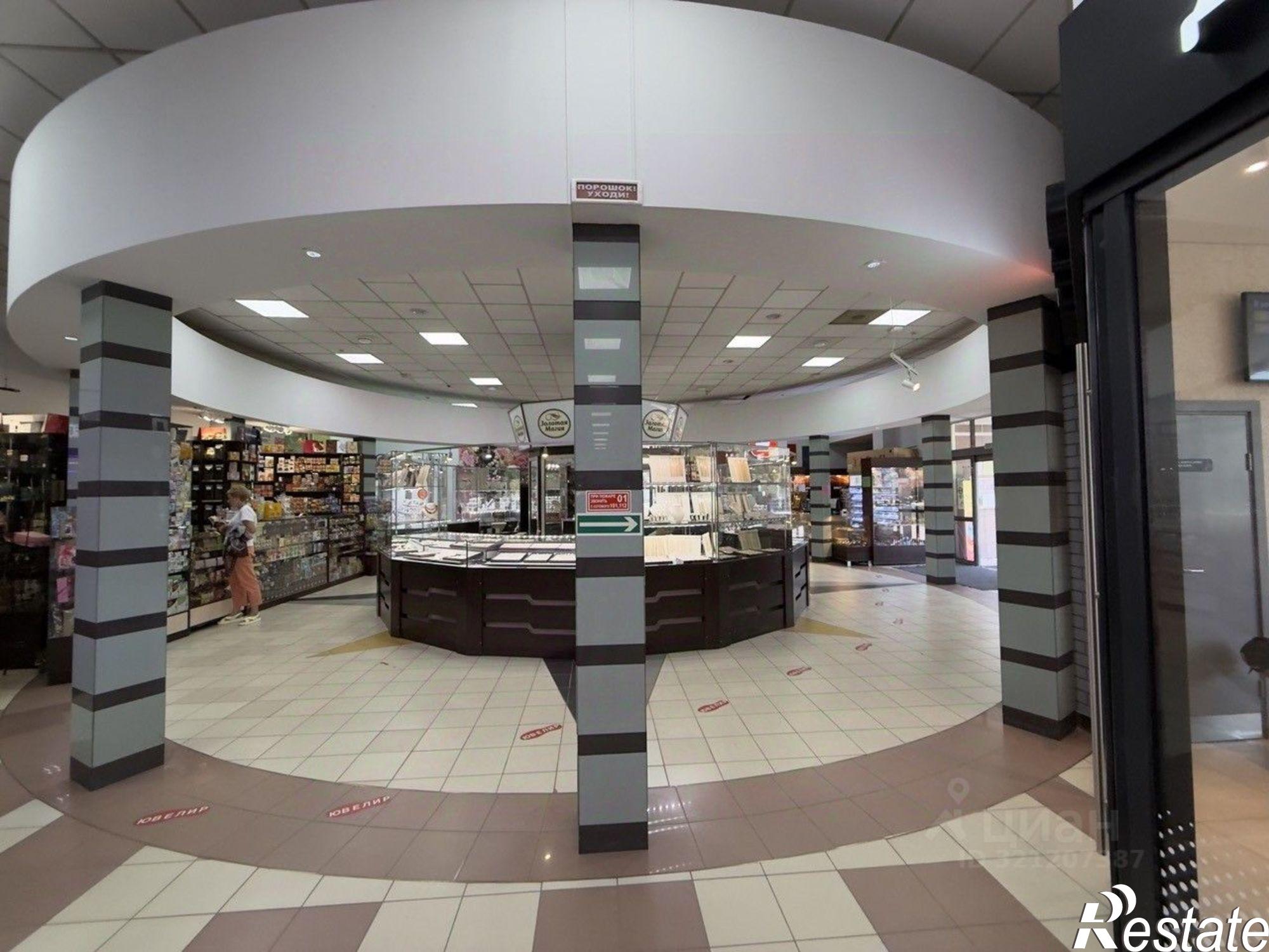 Купить торговое помещение за 3 732 900 рублей на Барнаул г., Железнодорожный