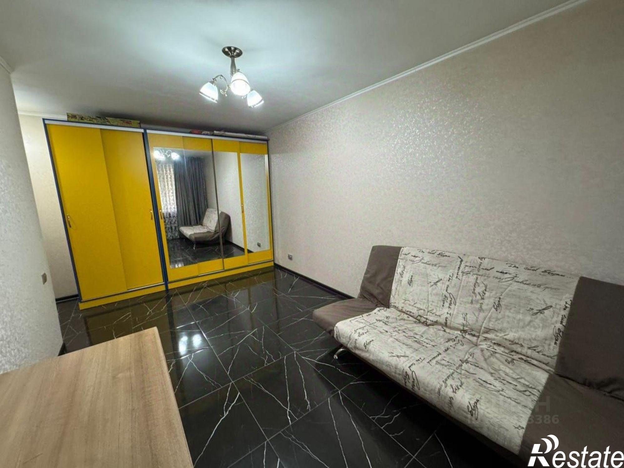 Купить квартиру за 2 300 000 рублей на Комсомольская улица, 189