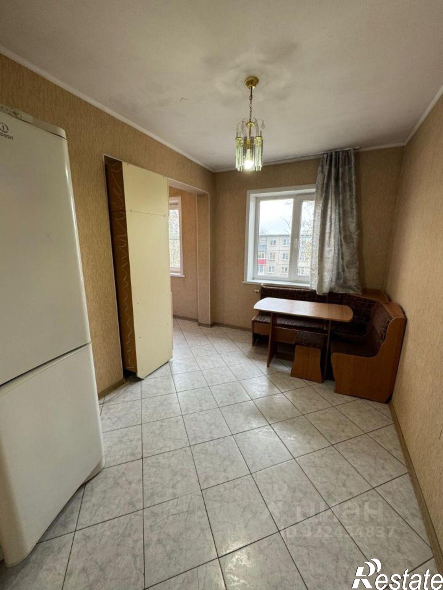 Купить квартиру за 4 200 000 рублей на улица Короленко, 140