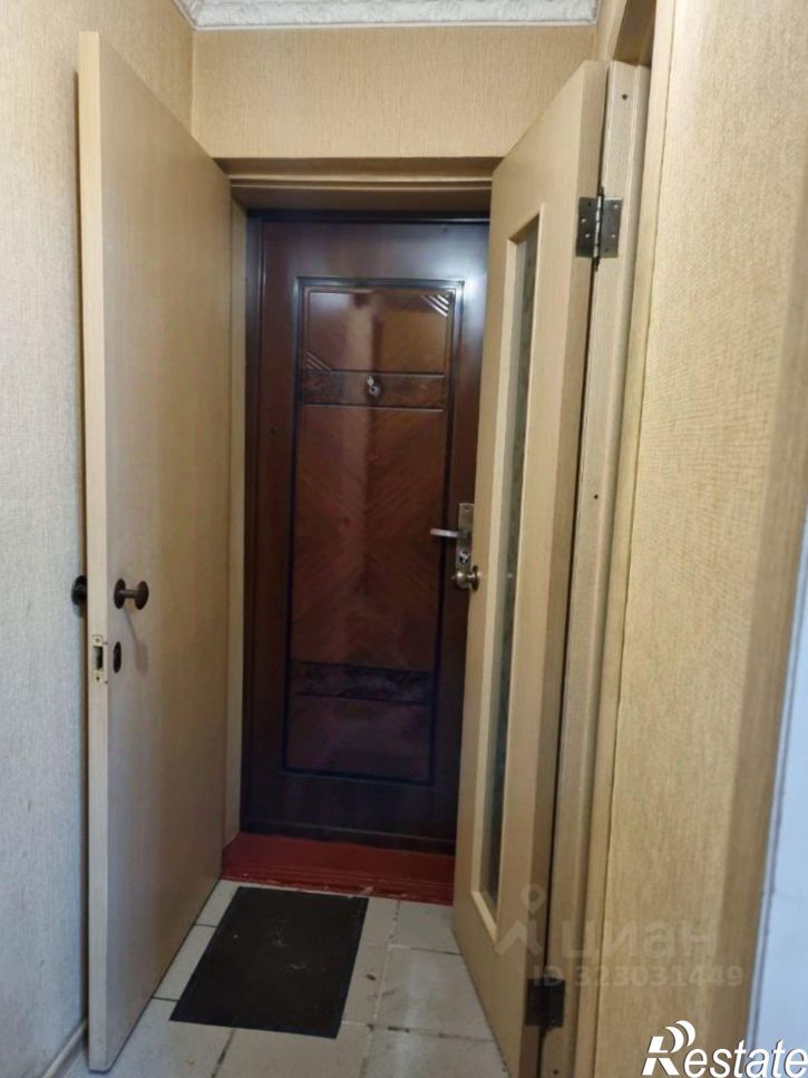 2-комн квартира улица Бурова, 80,  д. 80