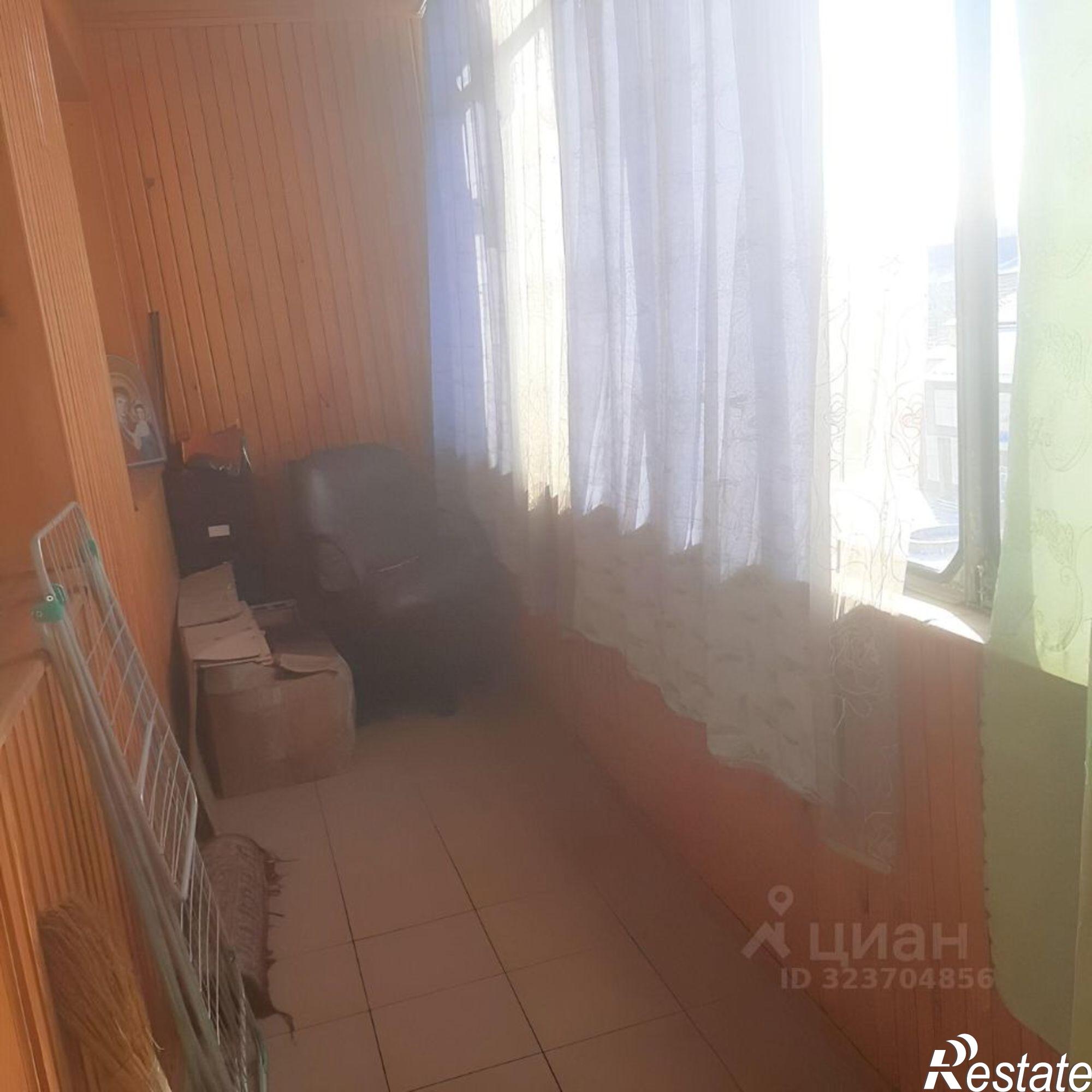 Сдать квартиру за 20 000 рублей на 8-й микрорайон, 17