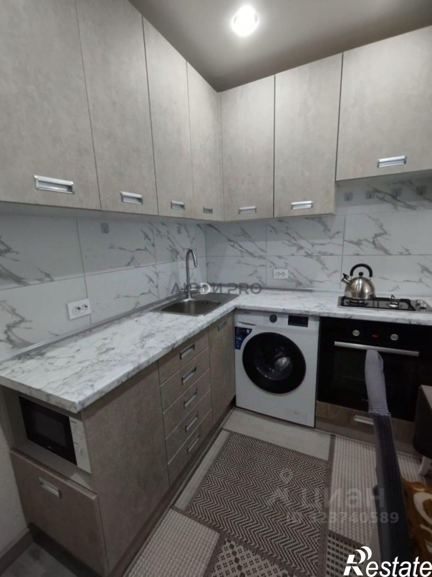 Купить квартиру за 1 800 000 рублей на Первомайский район, Жилино с.