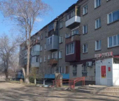2-комн, 40кв м, этаж 2/4 улица Брусилова, 8Б