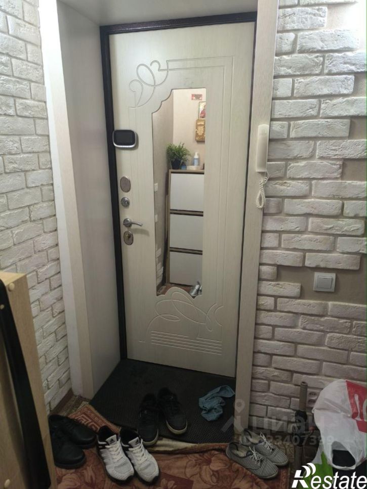 2-комн квартира улица Брусилова, 8Б,  д. 8Б