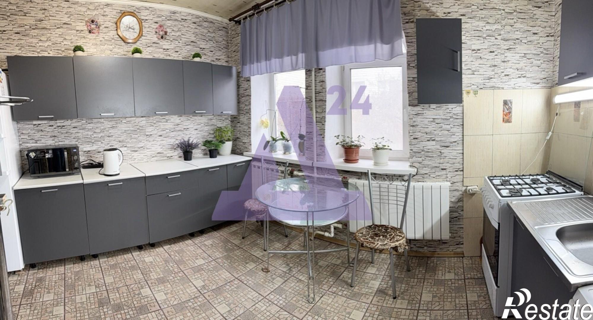 Купить дачу, дом, коттедж за 9 800 000 рублей на улица Ореховая 2-я, дом 10