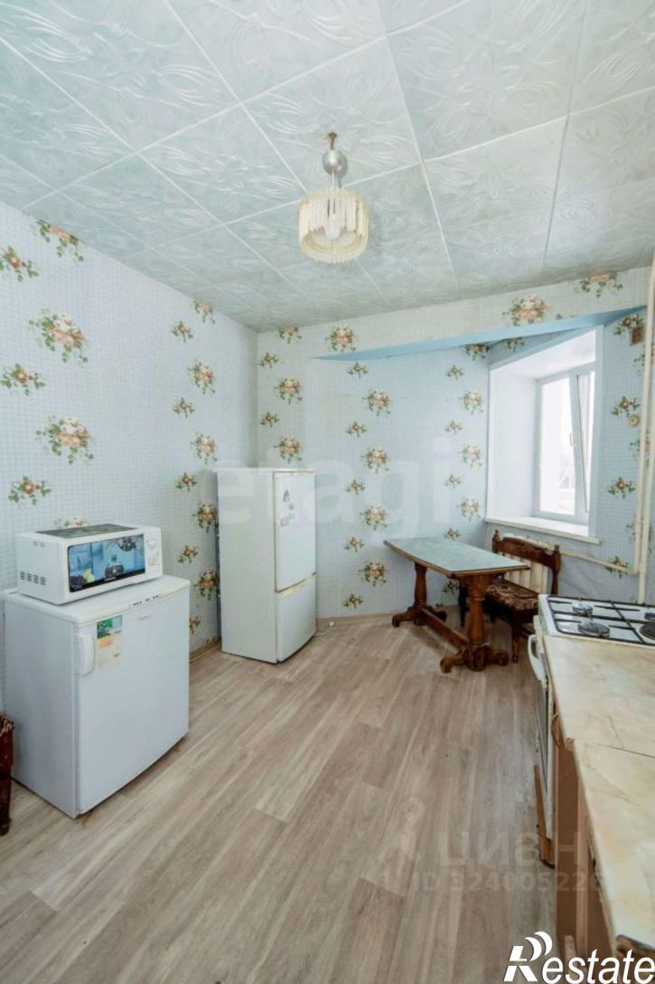 4-комн квартира ул Школьная, 24а,  д. 24а