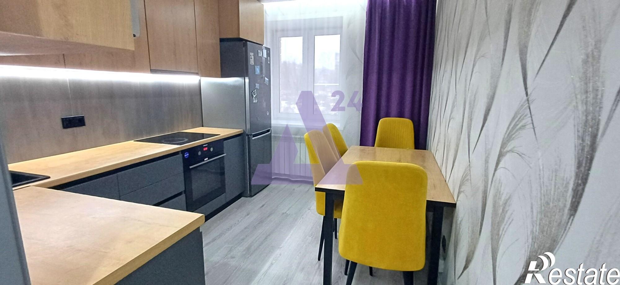 Купить квартиру за 7 800 000 рублей на улица Титова, дом 8, корпус 1