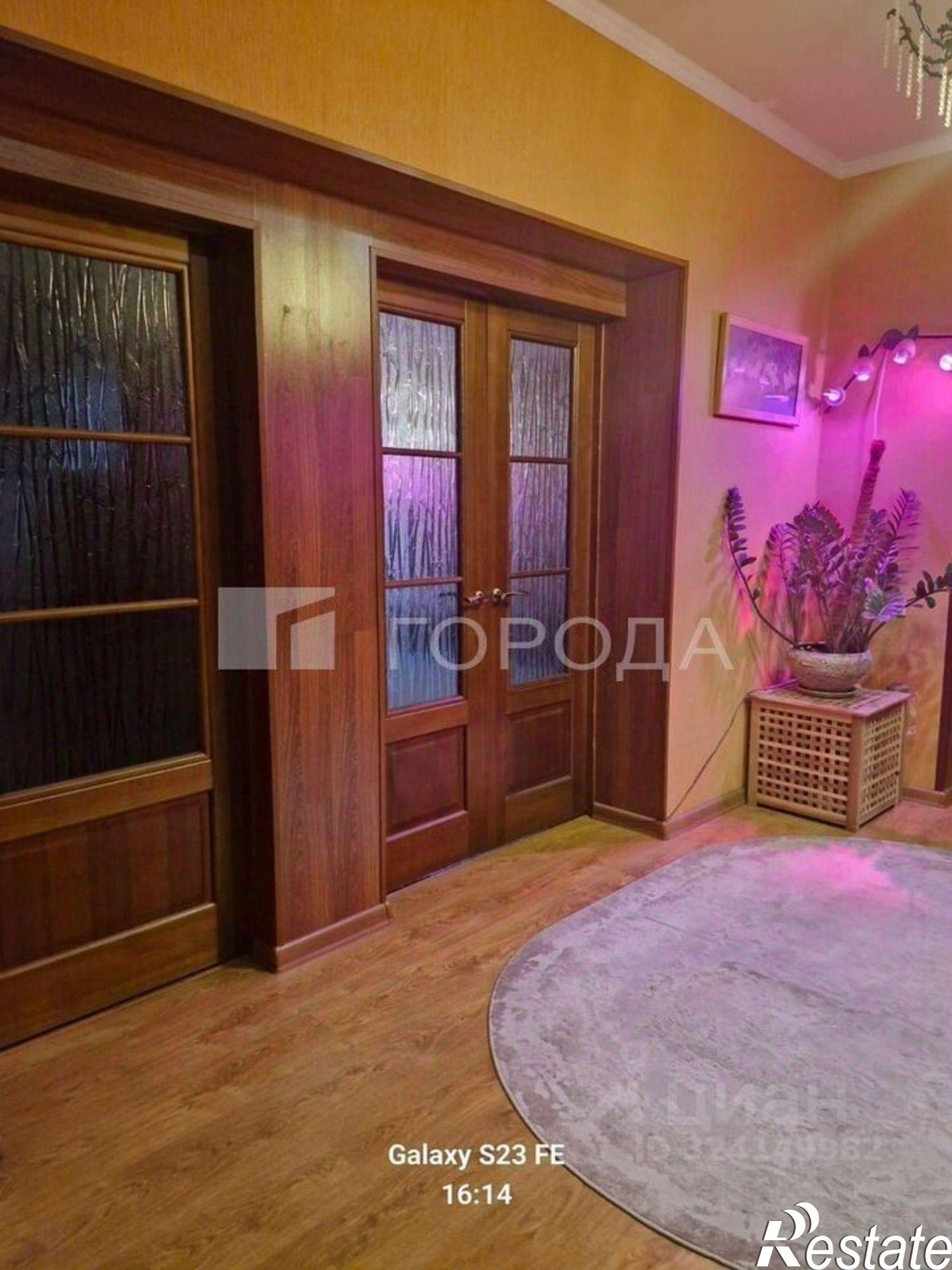 Купить квартиру за 8 300 000 рублей на ул 8 микрорайон, 17