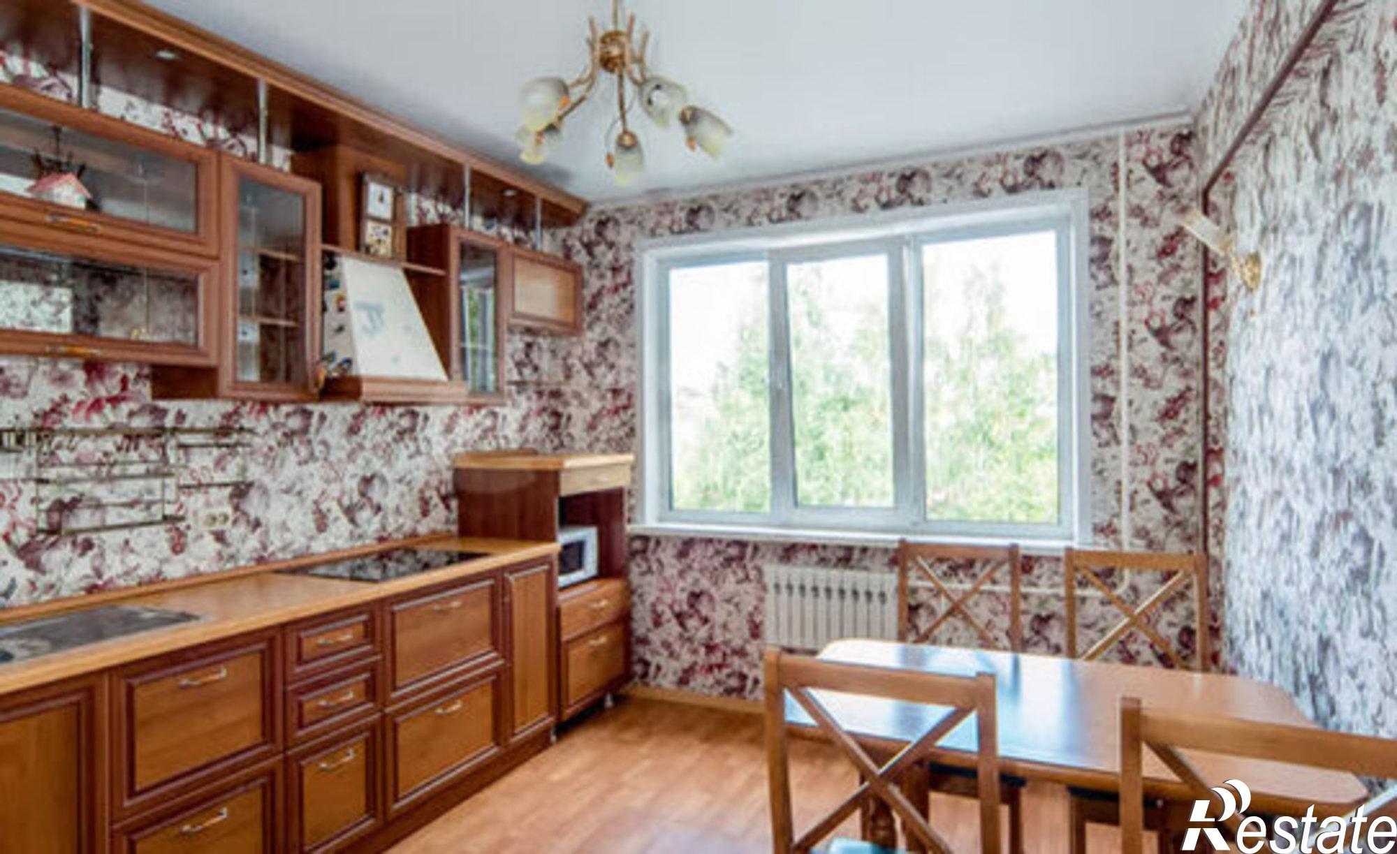 Купить квартиру за 10 170 000 рублей на ул Братьев Ждановых, 9