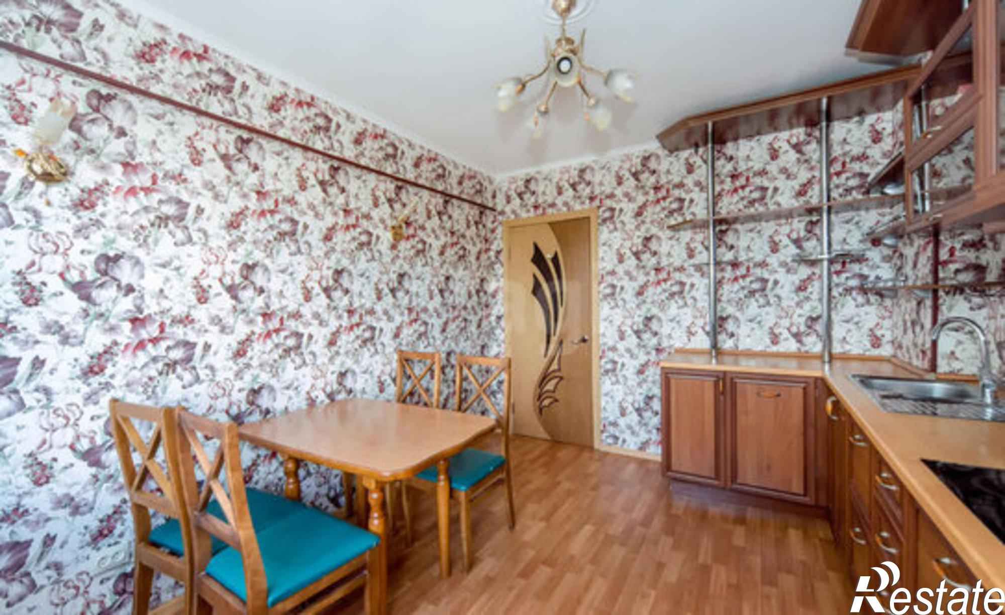 Купить квартиру за 10 170 000 рублей на ул Братьев Ждановых, 9