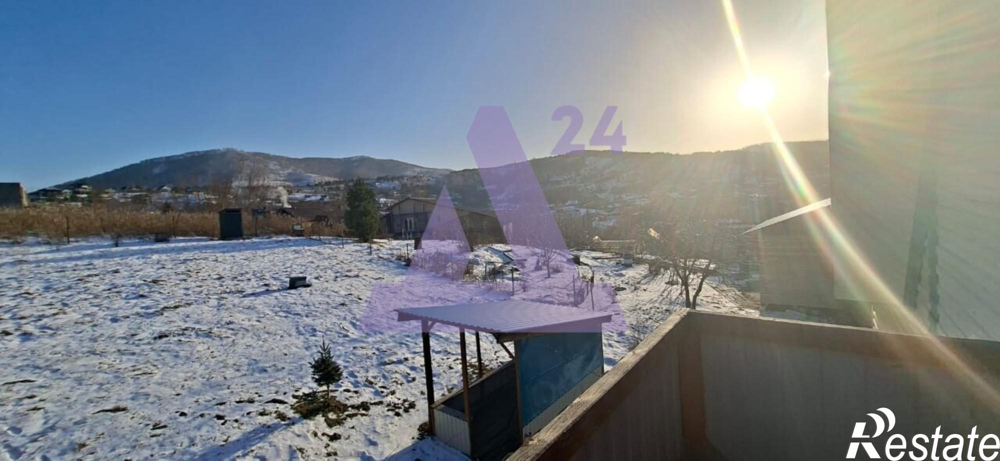 Купить дачу, дом, коттедж за 10 000 000 рублей на улица Яблочная, домовладение 4