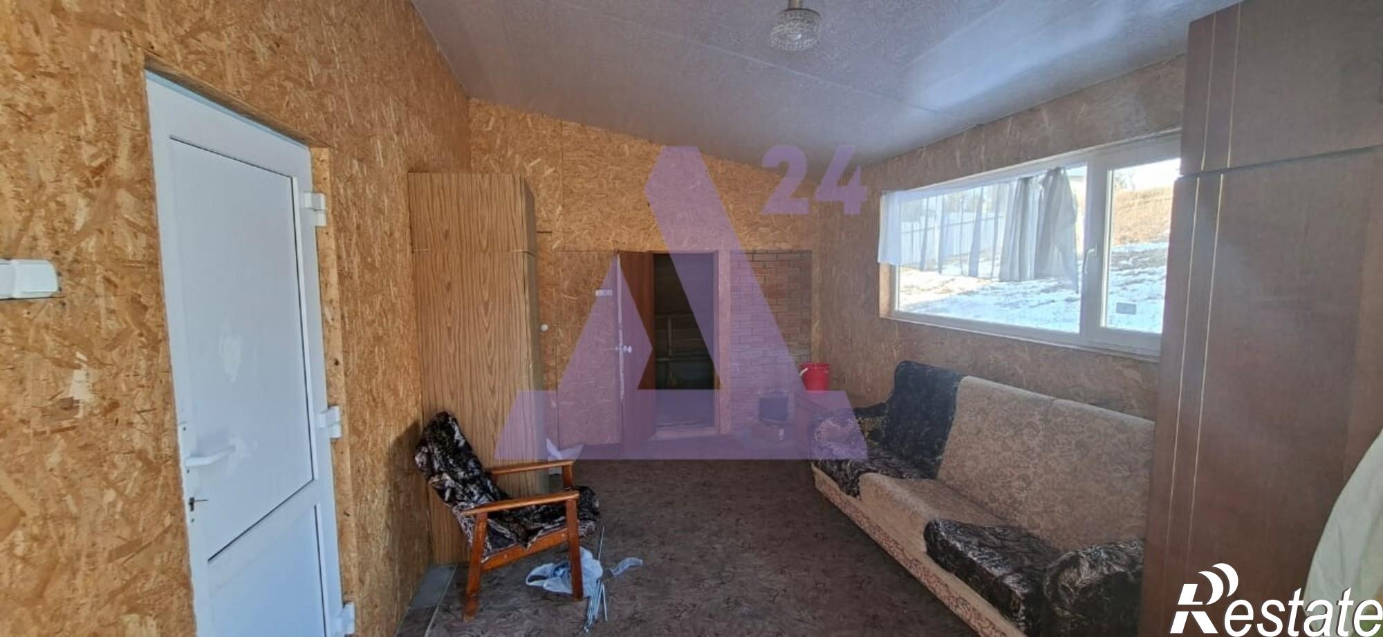 Купить дачу, дом, коттедж за 10 000 000 рублей на улица Яблочная, домовладение 4