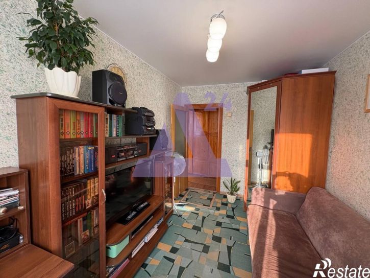 3-комн квартира улица Геологов, дом 88