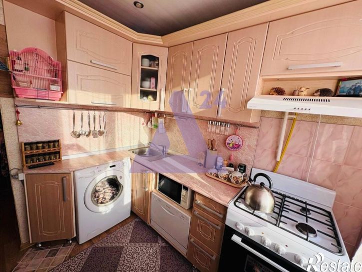 3-комн квартира улица Геологов, дом 88