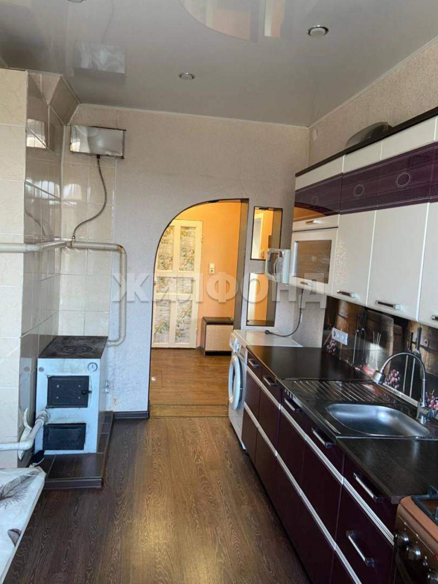 Купить дачу, дом, коттедж за 2 000 000 рублей на Комсомольская улица