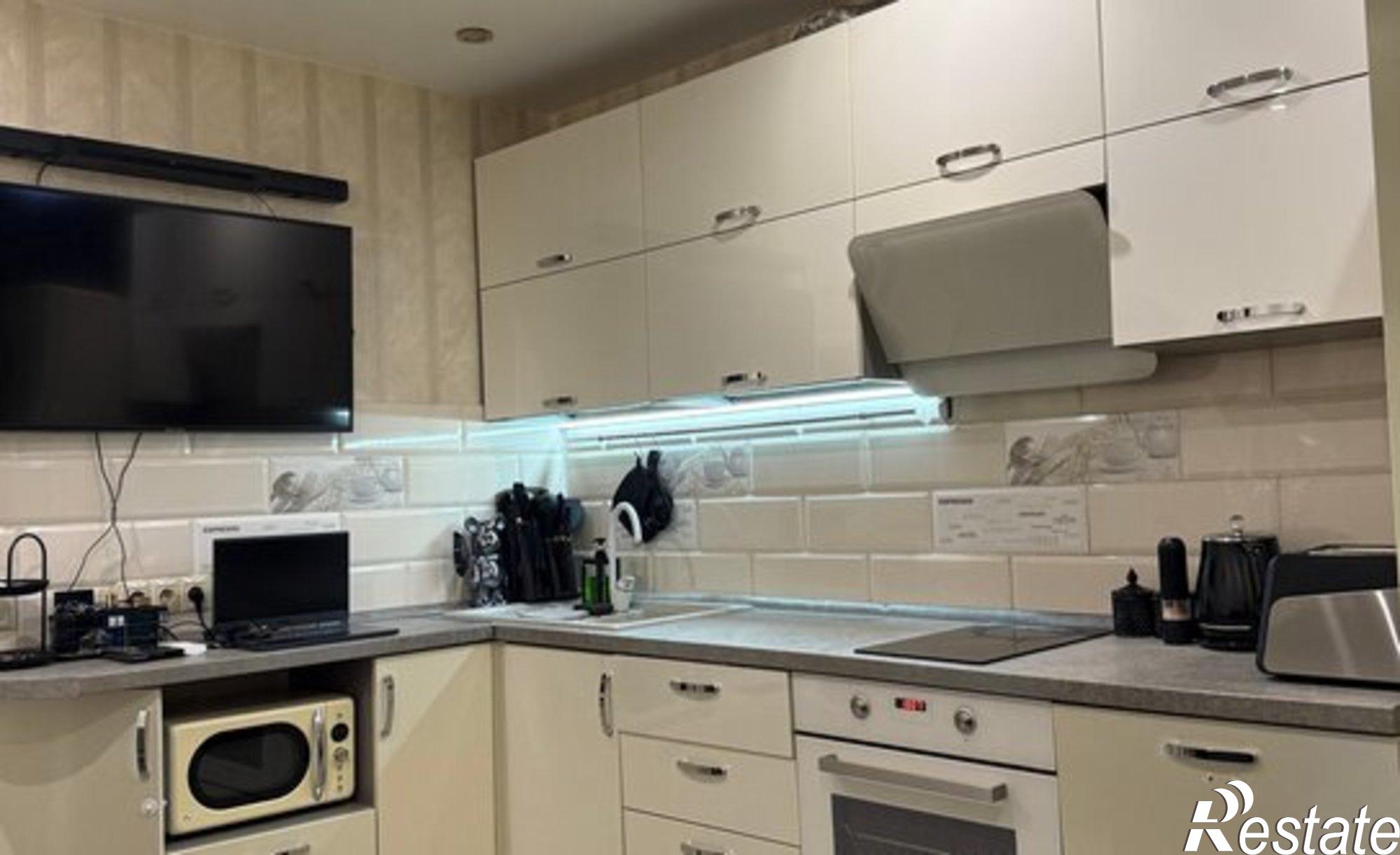 Купить квартиру за 4 950 000 рублей на улица Анатолия, 96