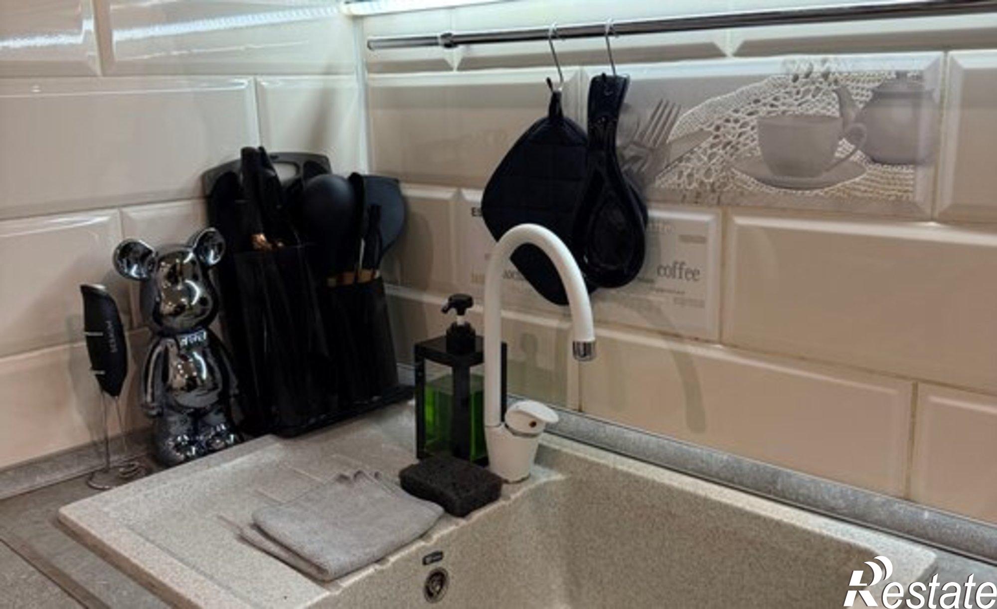 Купить квартиру за 4 950 000 рублей на улица Анатолия, 96