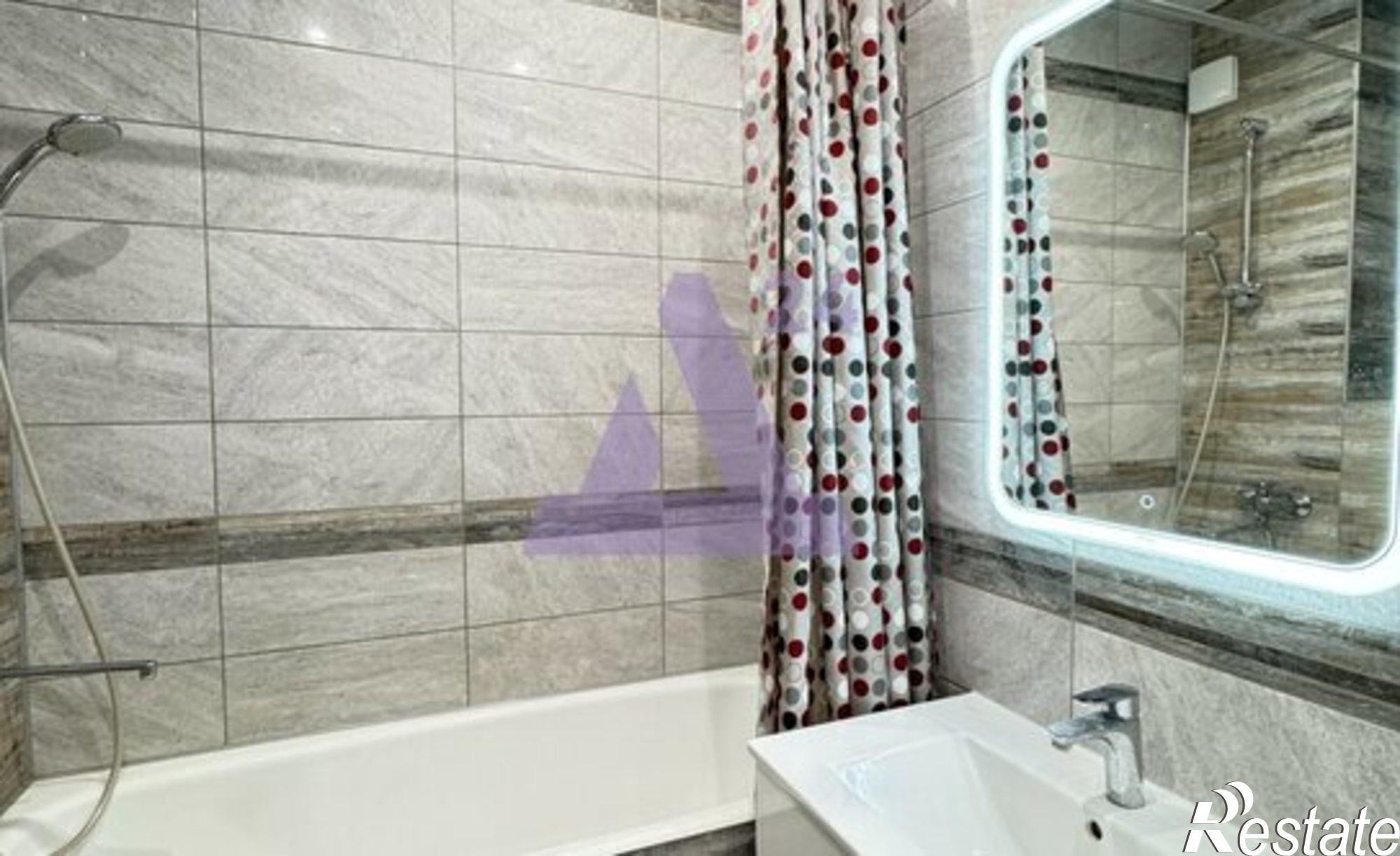 Купить квартиру за 4 850 000 рублей на Прудская улица, 13