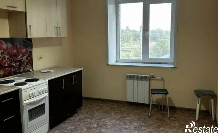 2-комн квартира ул 8 микрорайон, 29В,  д. 29В