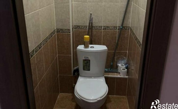 2-комн квартира ул 8 микрорайон, 29В,  д. 29В