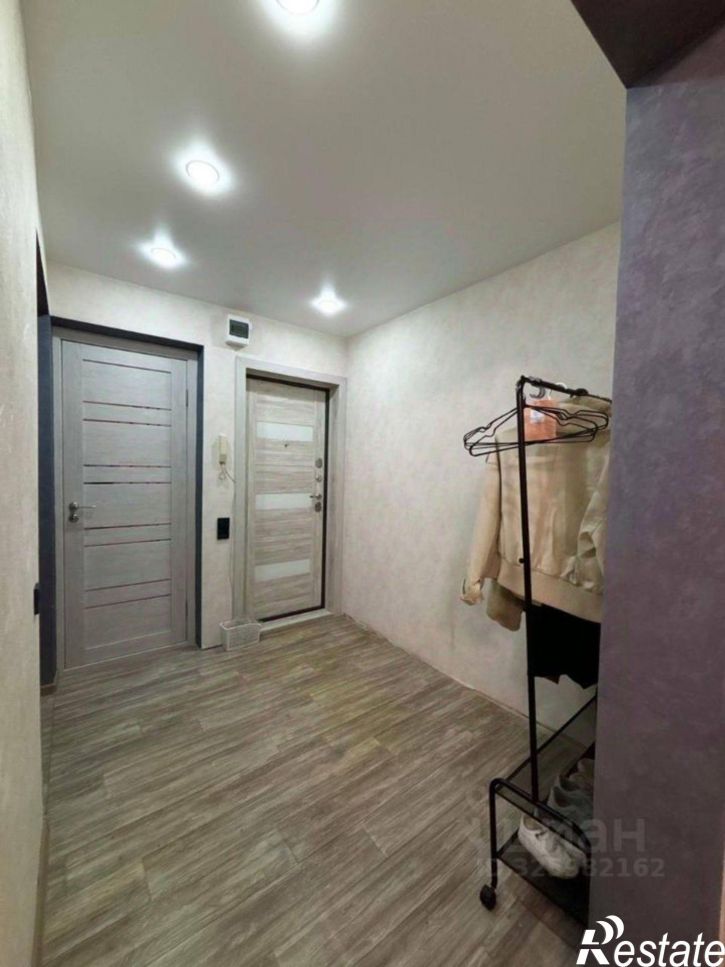 4-комн квартира Алтайская улица, 82,  д. 82