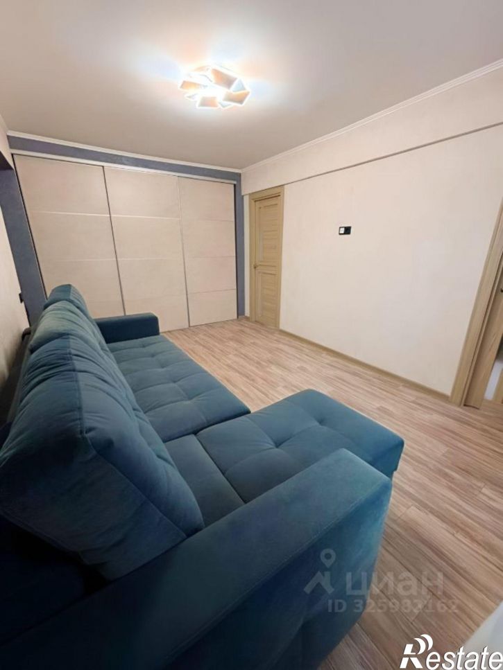 4-комн квартира Алтайская улица, 82,  д. 82