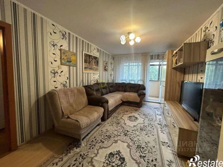 3-комн квартира ул 7 микрорайон, 14,  д. 14