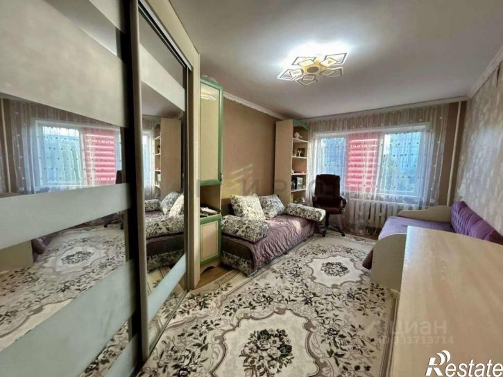 3-комн квартира ул 7 микрорайон, 14,  д. 14