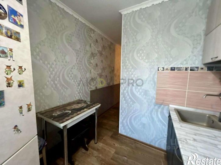 3-комн квартира ул 7 микрорайон, 14,  д. 14