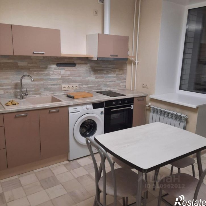 2-комн квартира Барнаул, Приречная улица, 2А