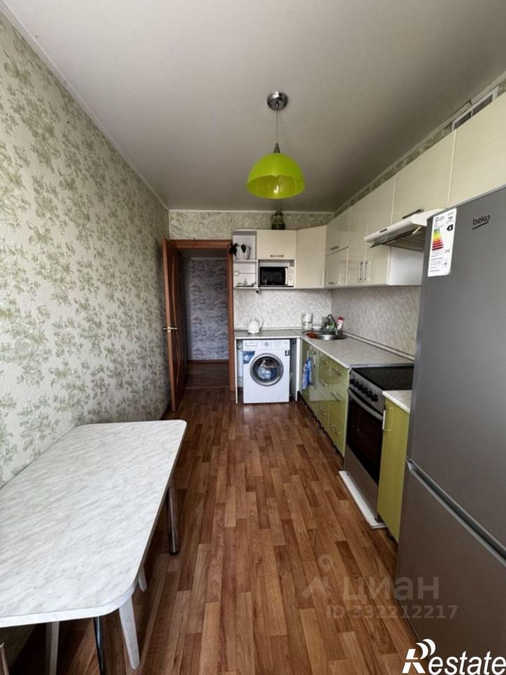 4-комн квартира Новоалтайск, 8-й микрорайон, 14
